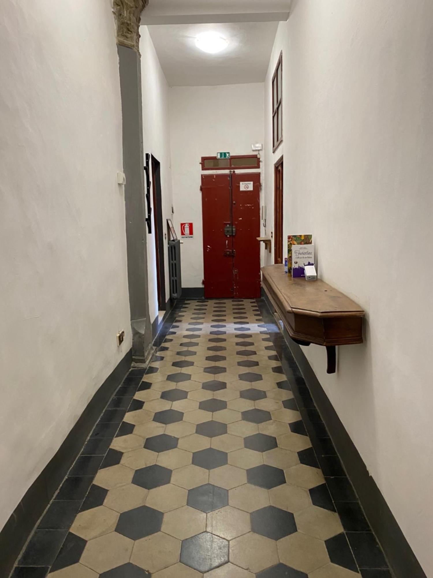 Da I' Gini Guesthouse Флоренция Экстерьер фото